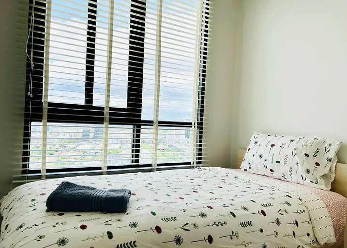 Nue Noble Srinakarin Apartment Bangkok